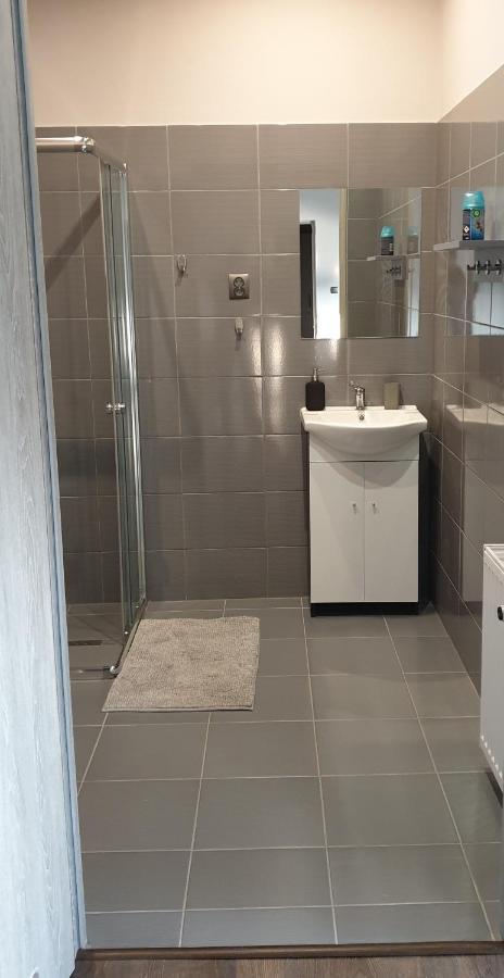 Wadowice Apartamenty Nad Skawa エクステリア 写真