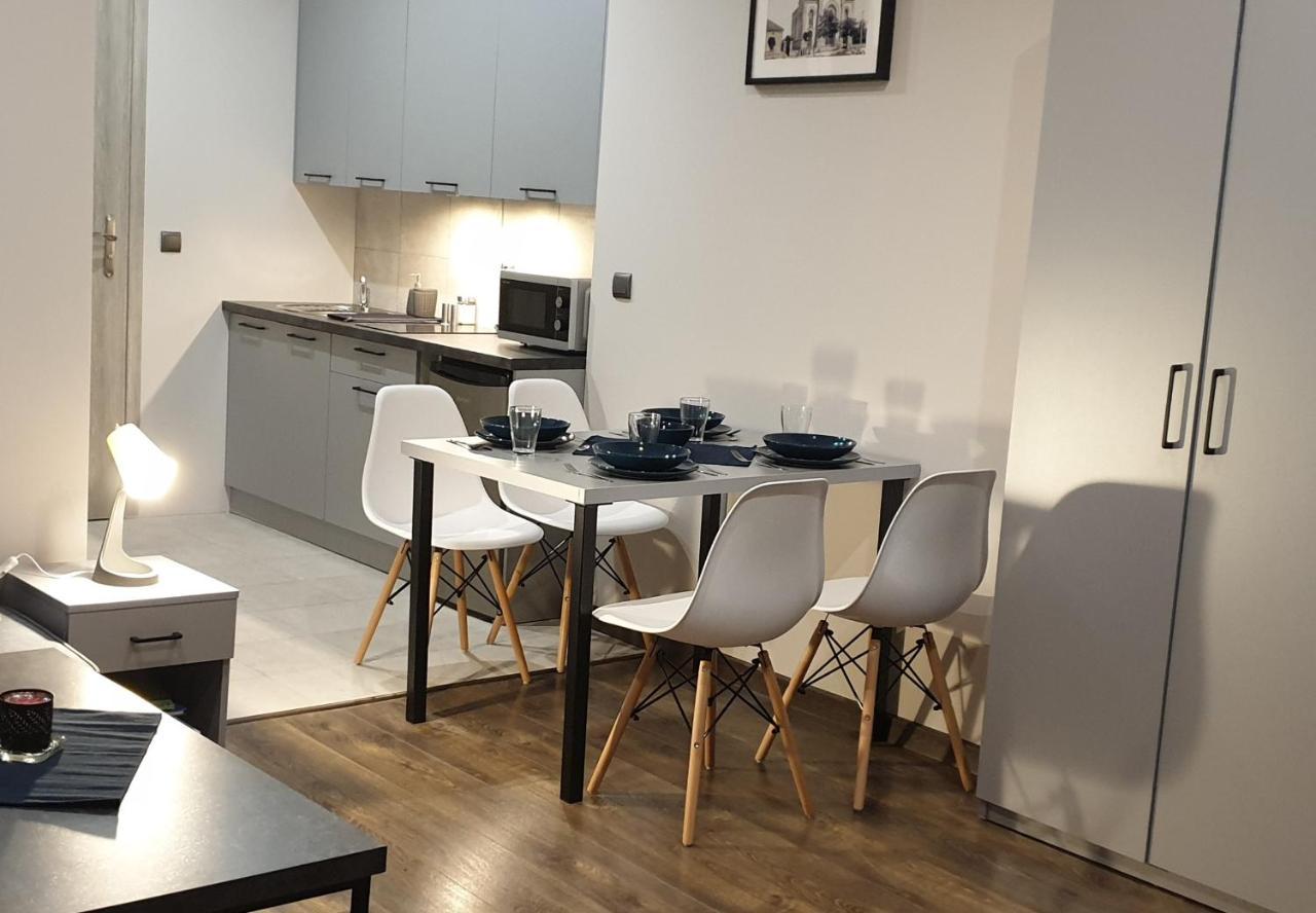 Wadowice Apartamenty Nad Skawa エクステリア 写真